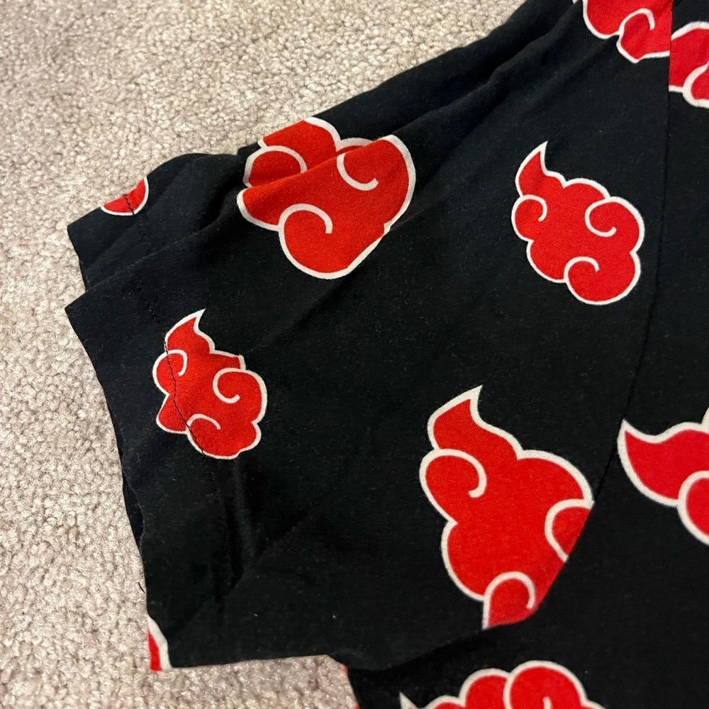 Naruto Akatsuki Cloud Button Down Shirt - Picture 4 of 8